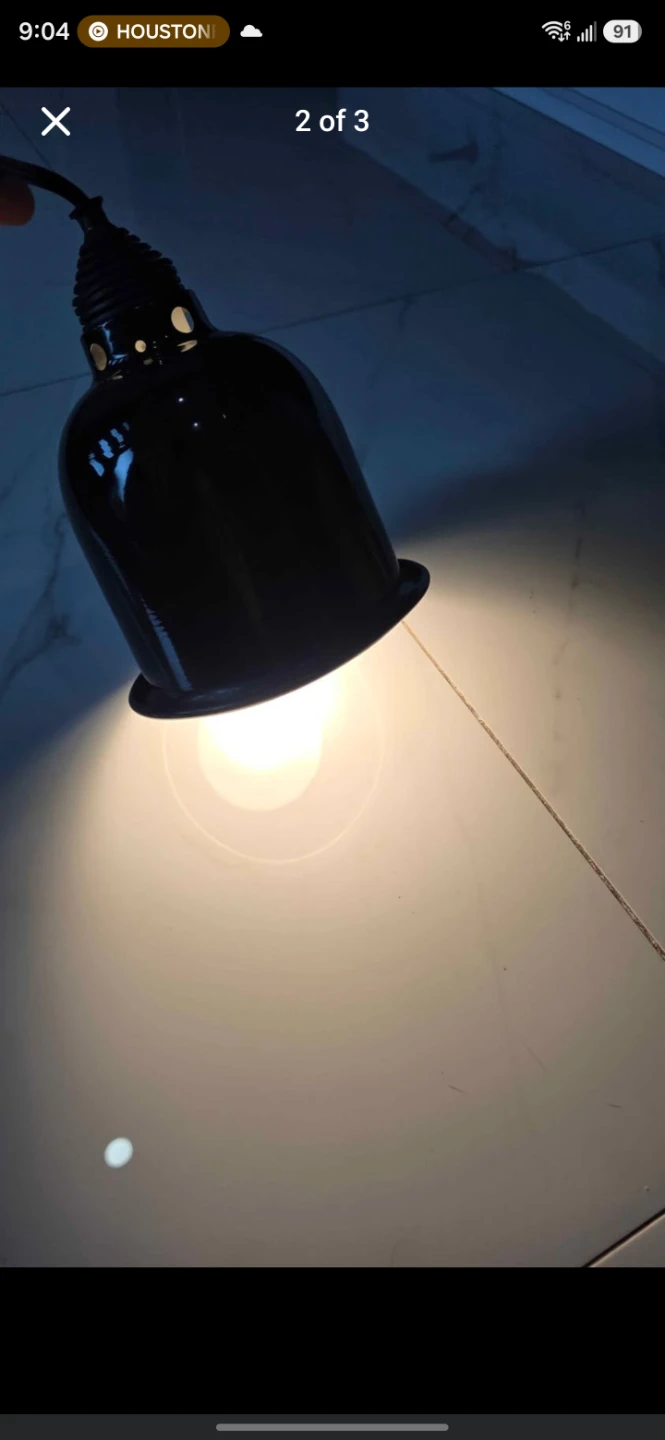 Reptile heat lamp & uvb fixture. - photo 3