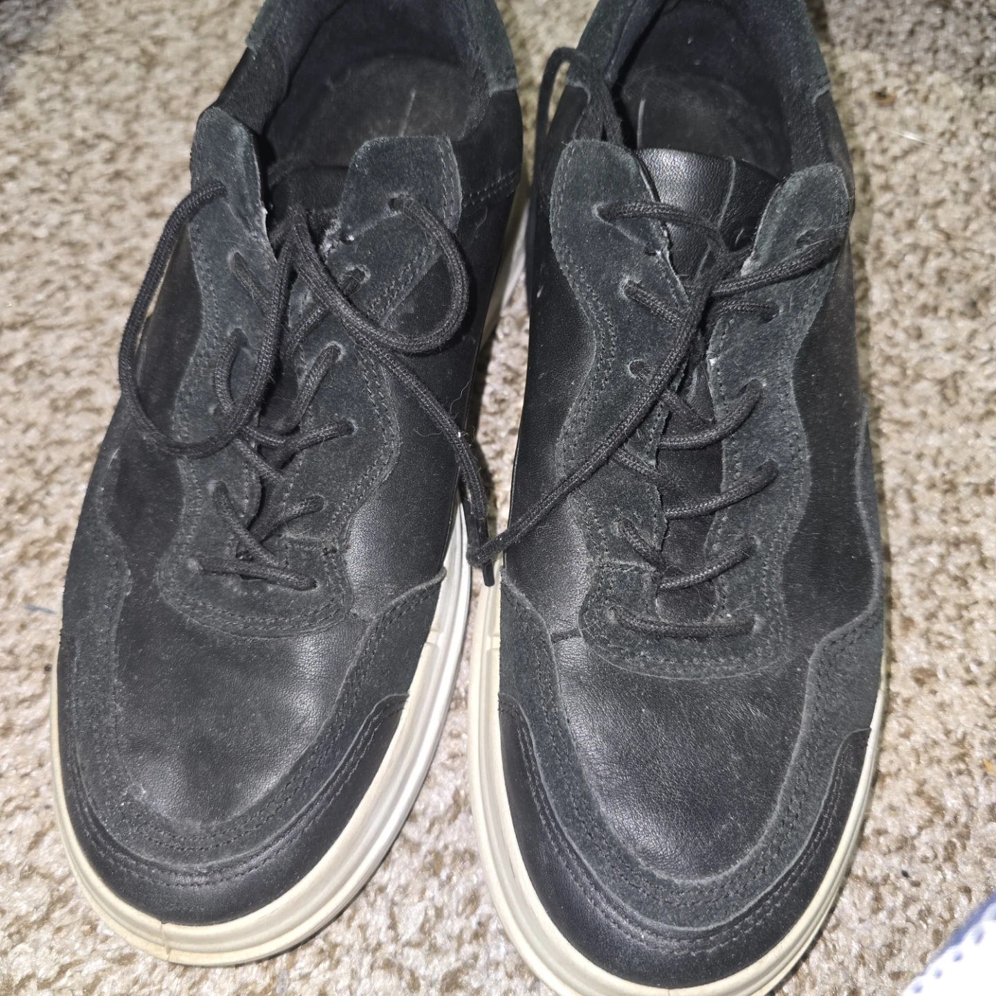 ECCO Black Leather & Suede Sneakers
