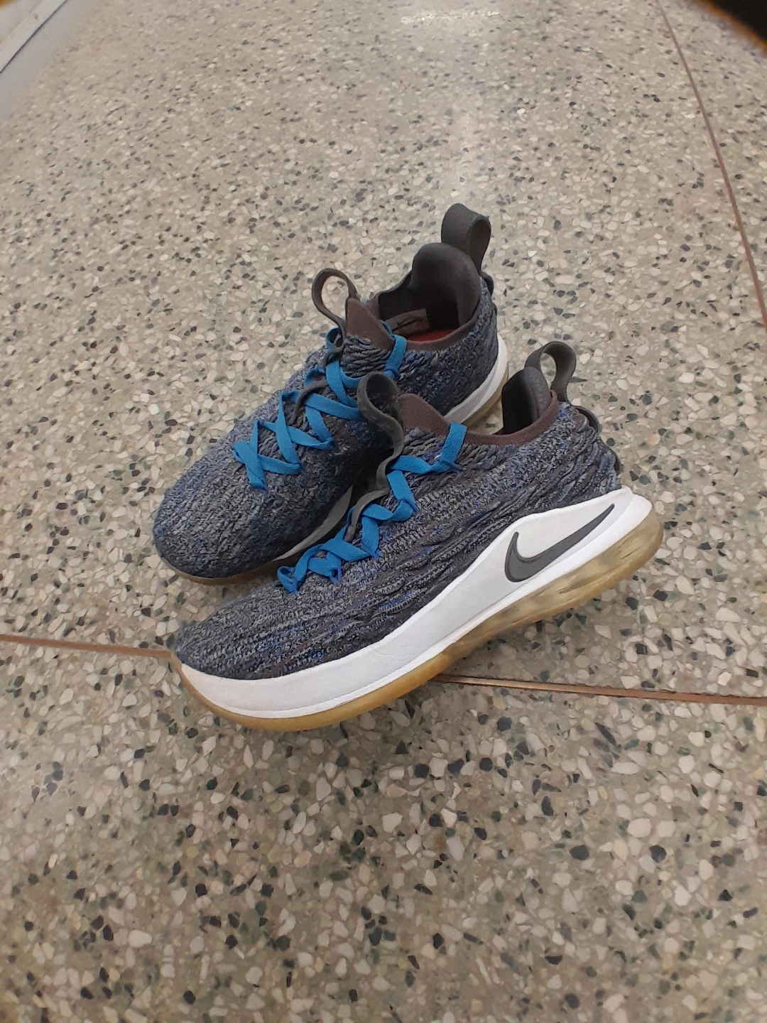 Nike Running Shoes Men's Size 8.5