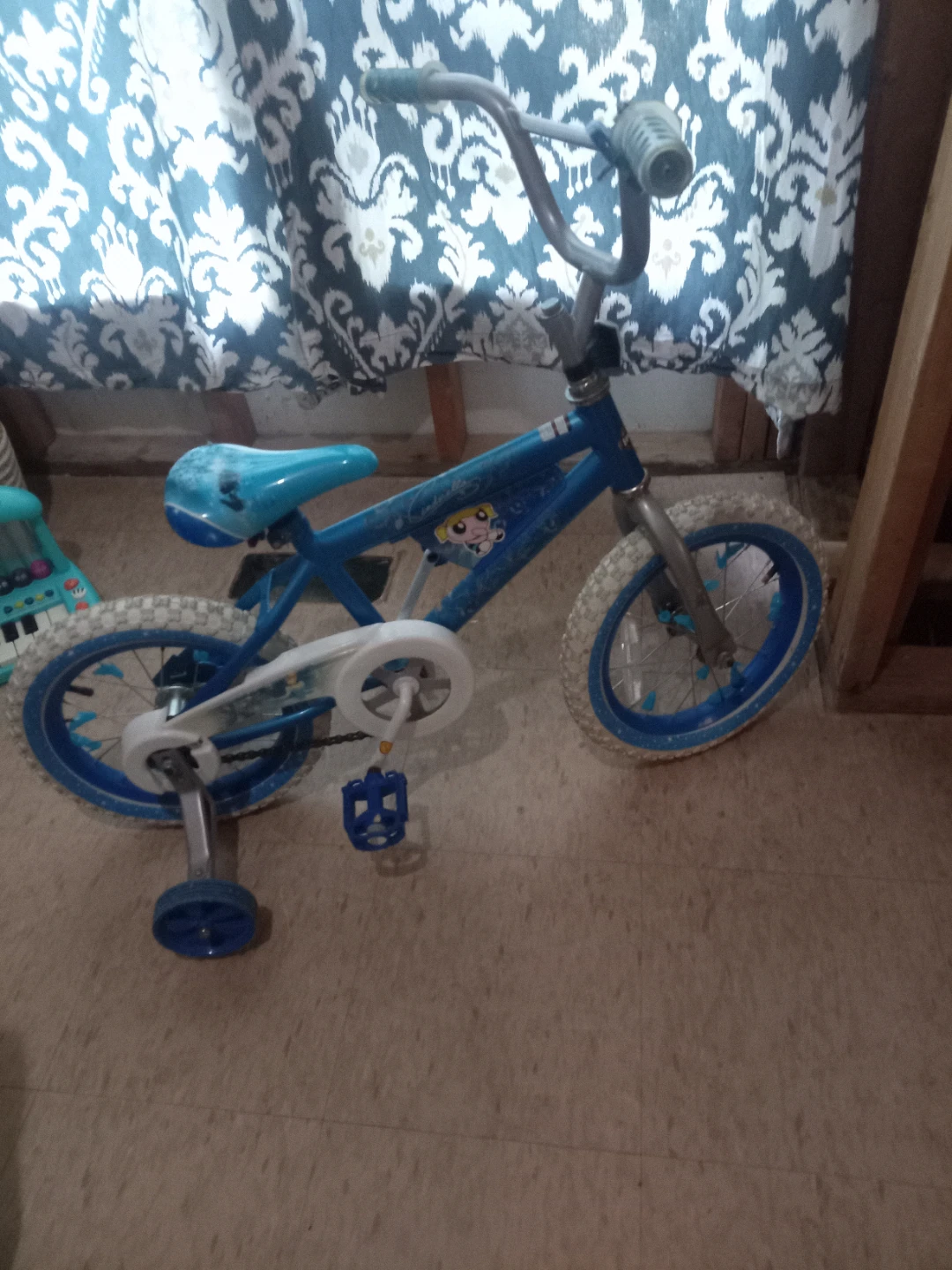 Kids' Blue Bicycle - photo 2