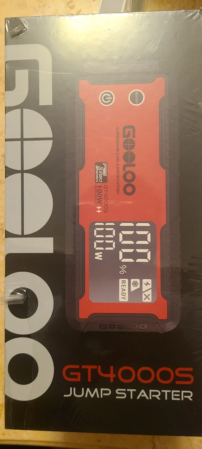 GOOLOO GT4000S Jump Starter Brand new!