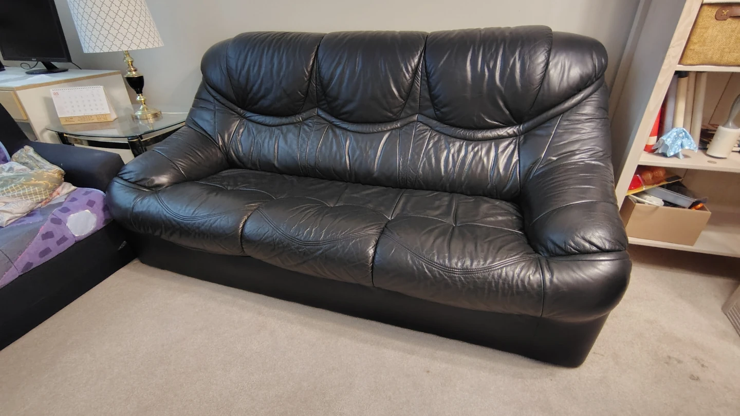 MACINI Black Leather Sofa