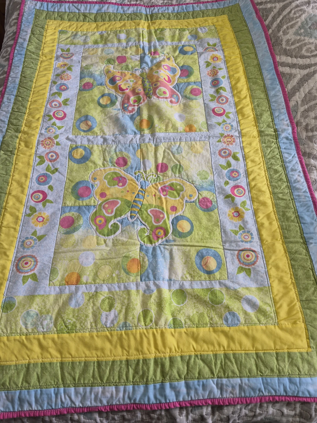 Beautiful Handmade Quilted 50" x 34" Throw Blanket