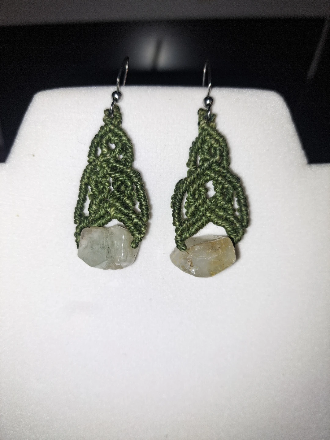 Jade stone earrings - micro macrame bohemian style - photo 2