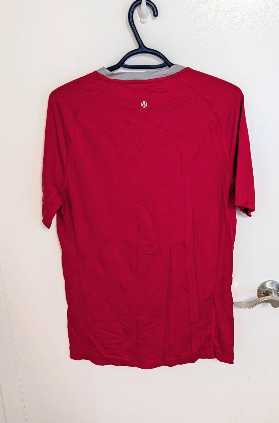 Lululemon Athletic T-Shirt - Men's Size Medium - photo 3