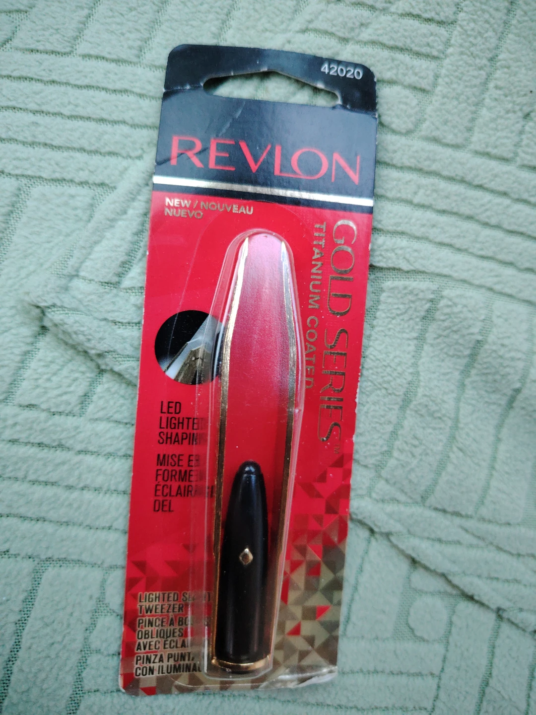 Revlon Gold Series LED Lighted Slant Tweezer