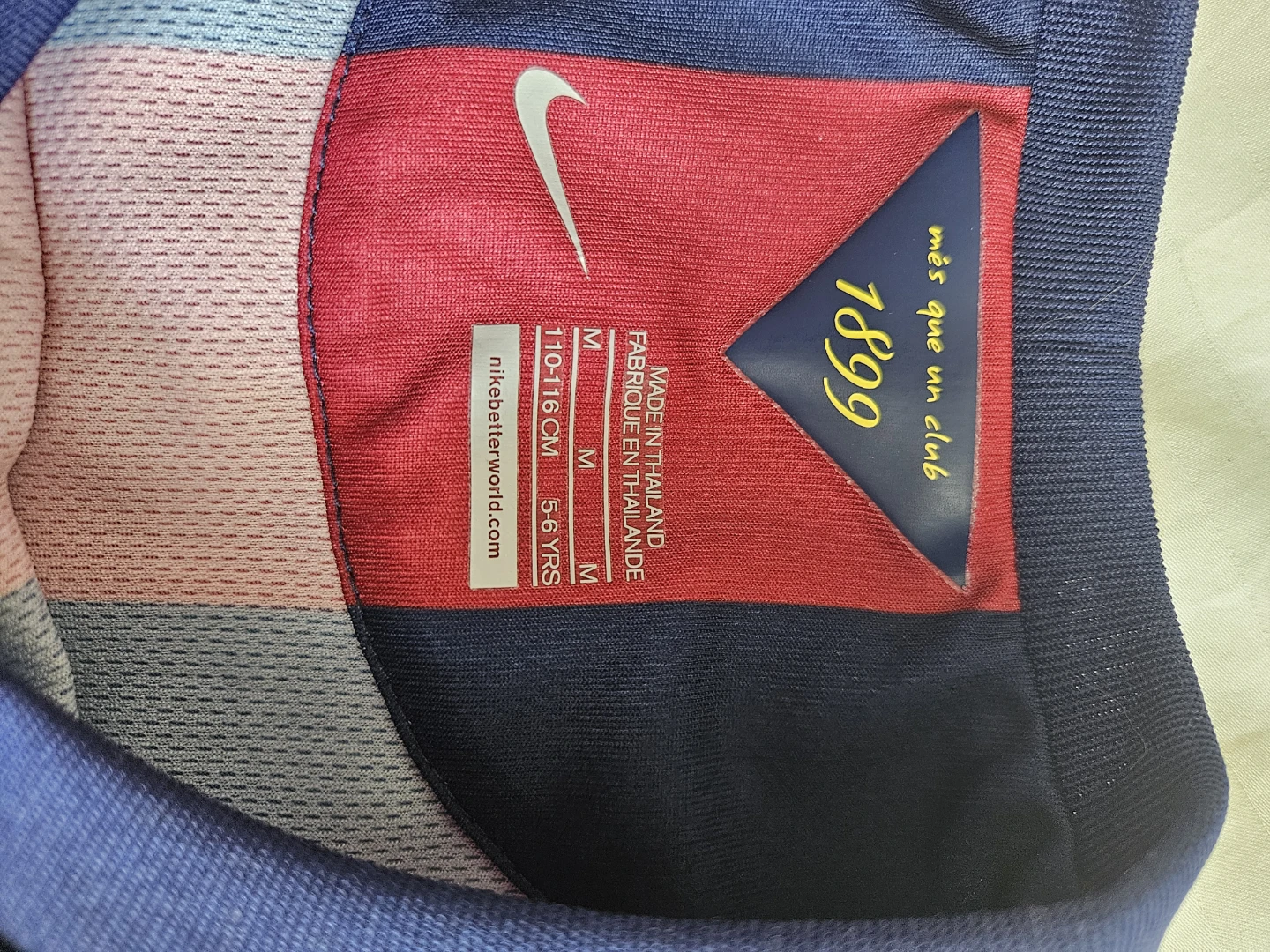FC Barcelona Soccer Jersey and Shorts Set Size M - photo 3