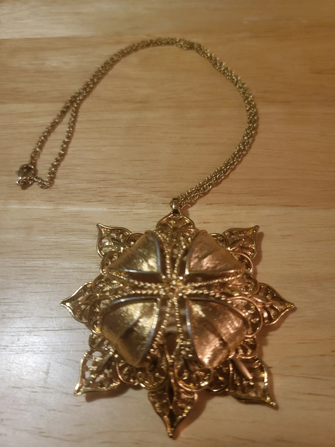 Gold Tone Signed Vintage  "Monet" Pendant Necklace