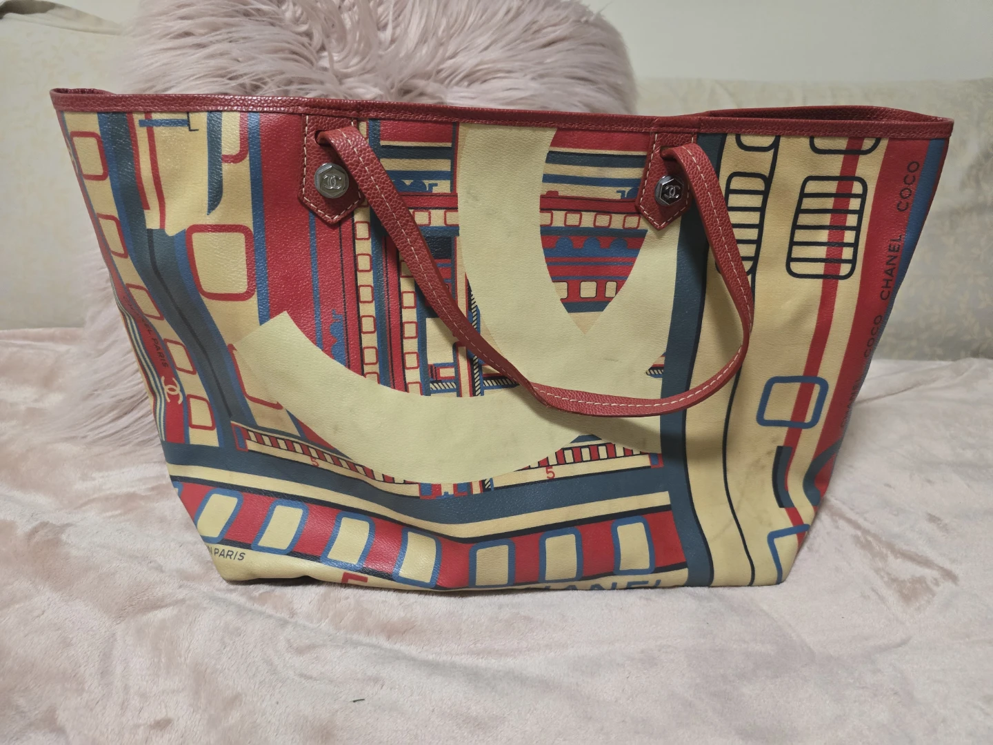Ch@nEl Tote Bag