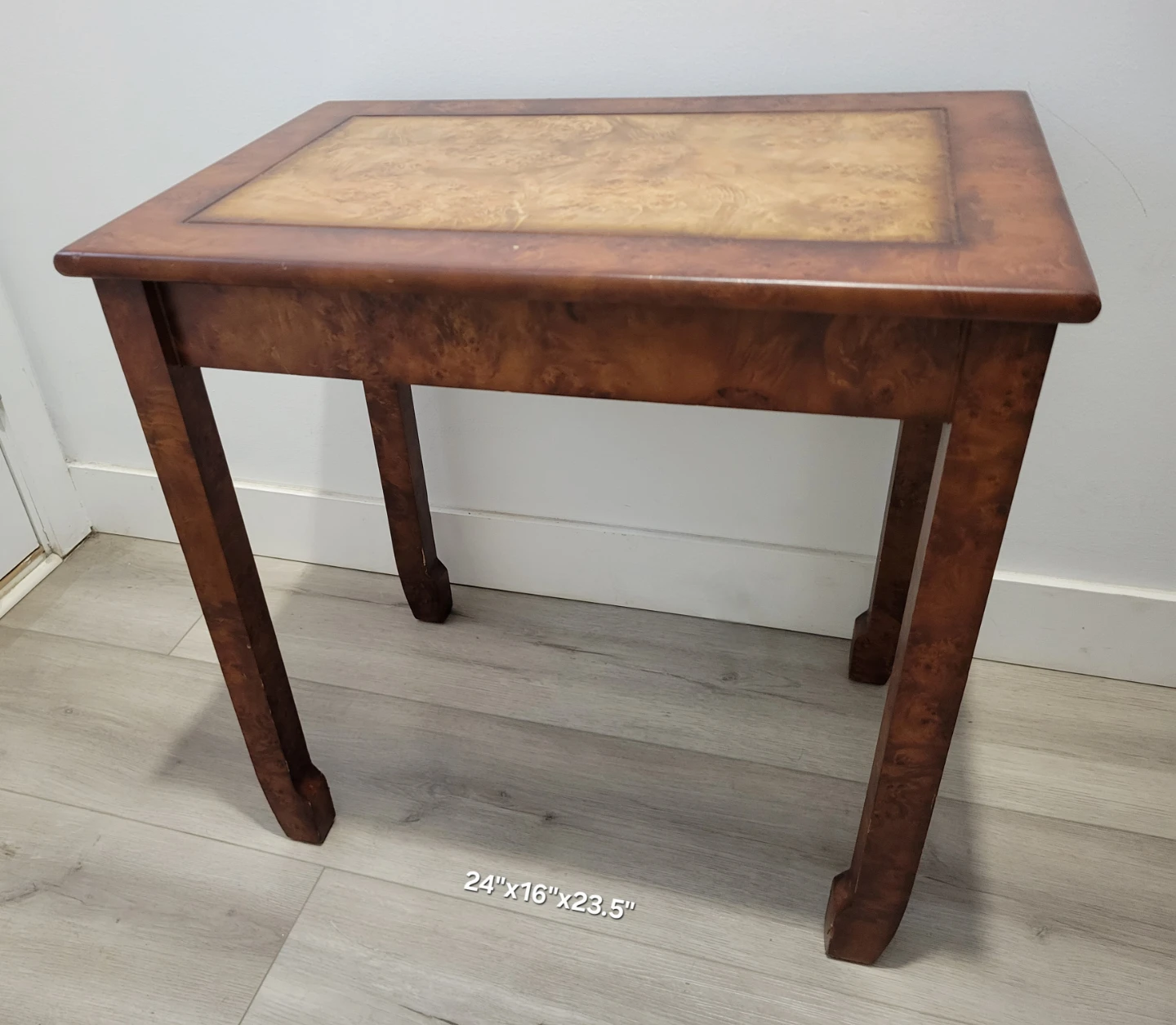 Very Nice Vintage Side Table with Burled Wood Veneer Top - photo 2