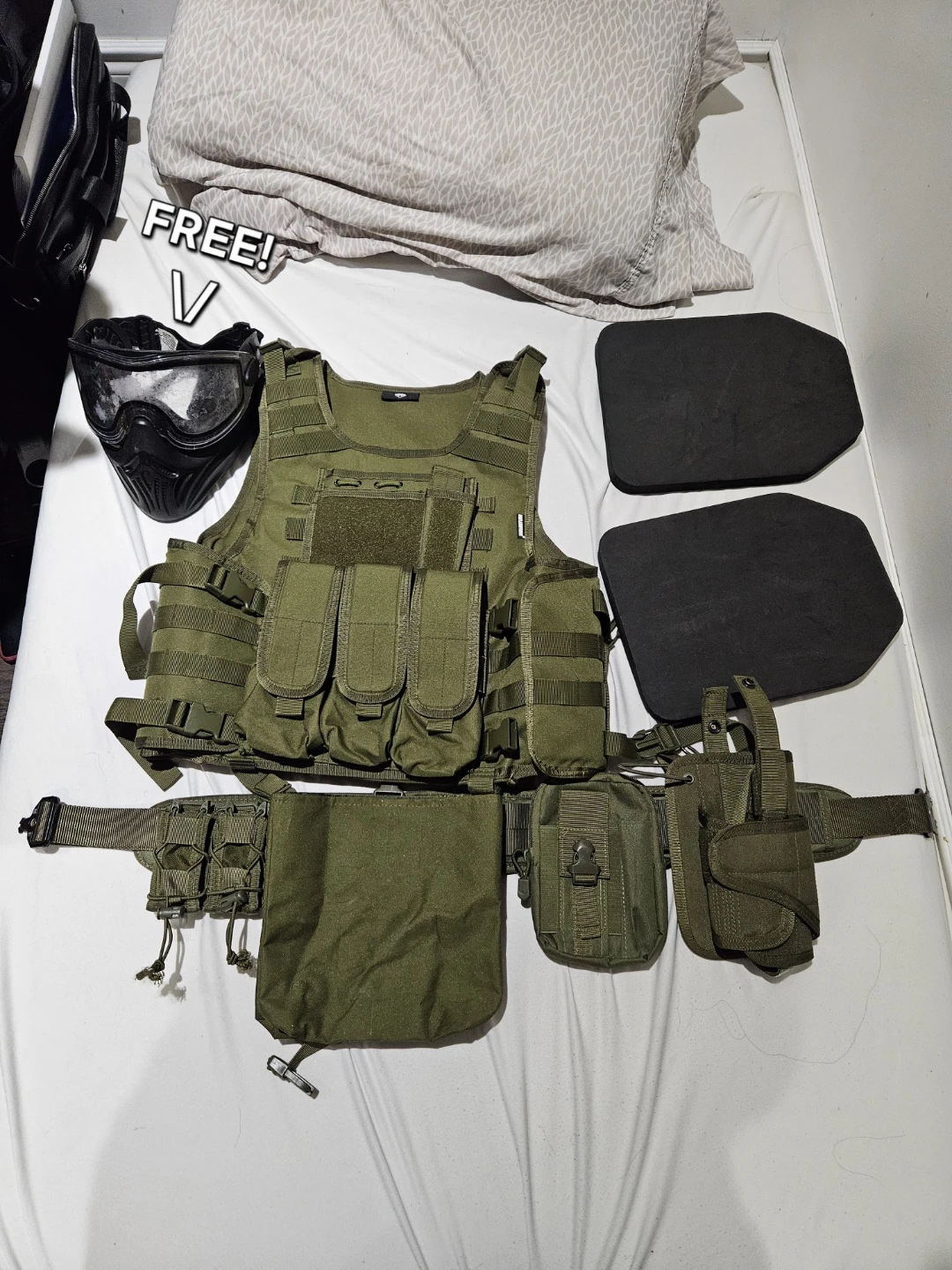 Tactical vest & Tactical belt w/ foamplates +free paintball mask