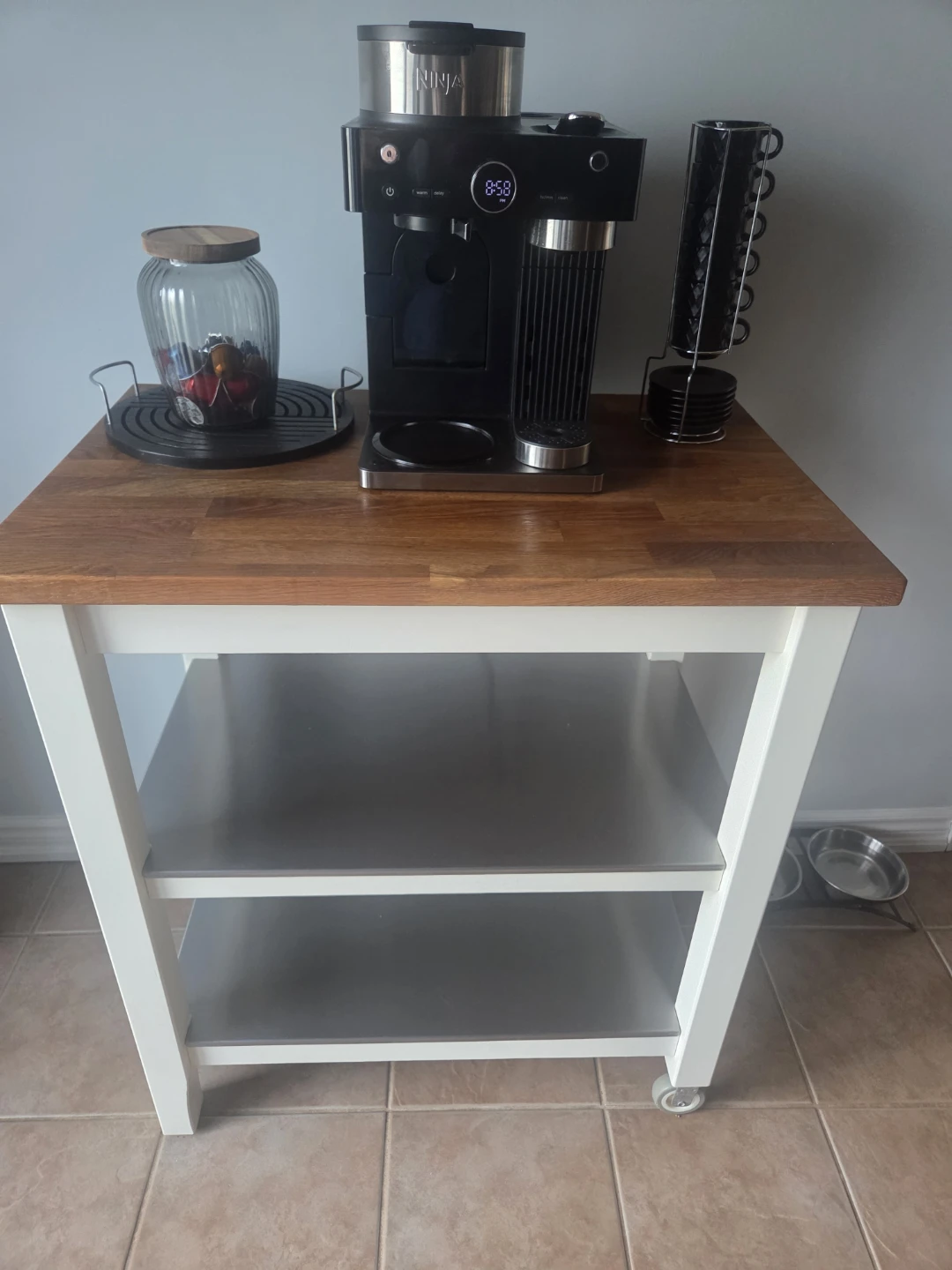 Kitchen island