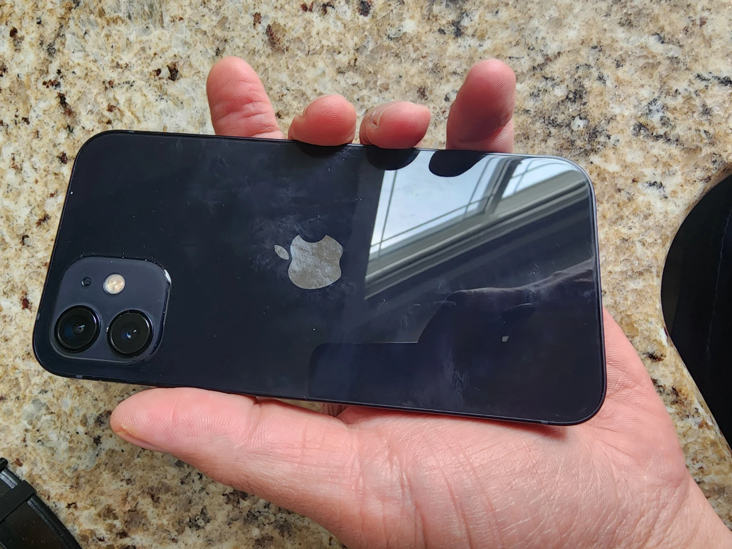 Apple iPhone 12  - Black - photo 2
