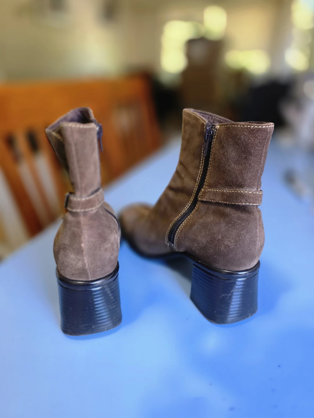 Clarks Brown Suede Ankle Boots - photo 3