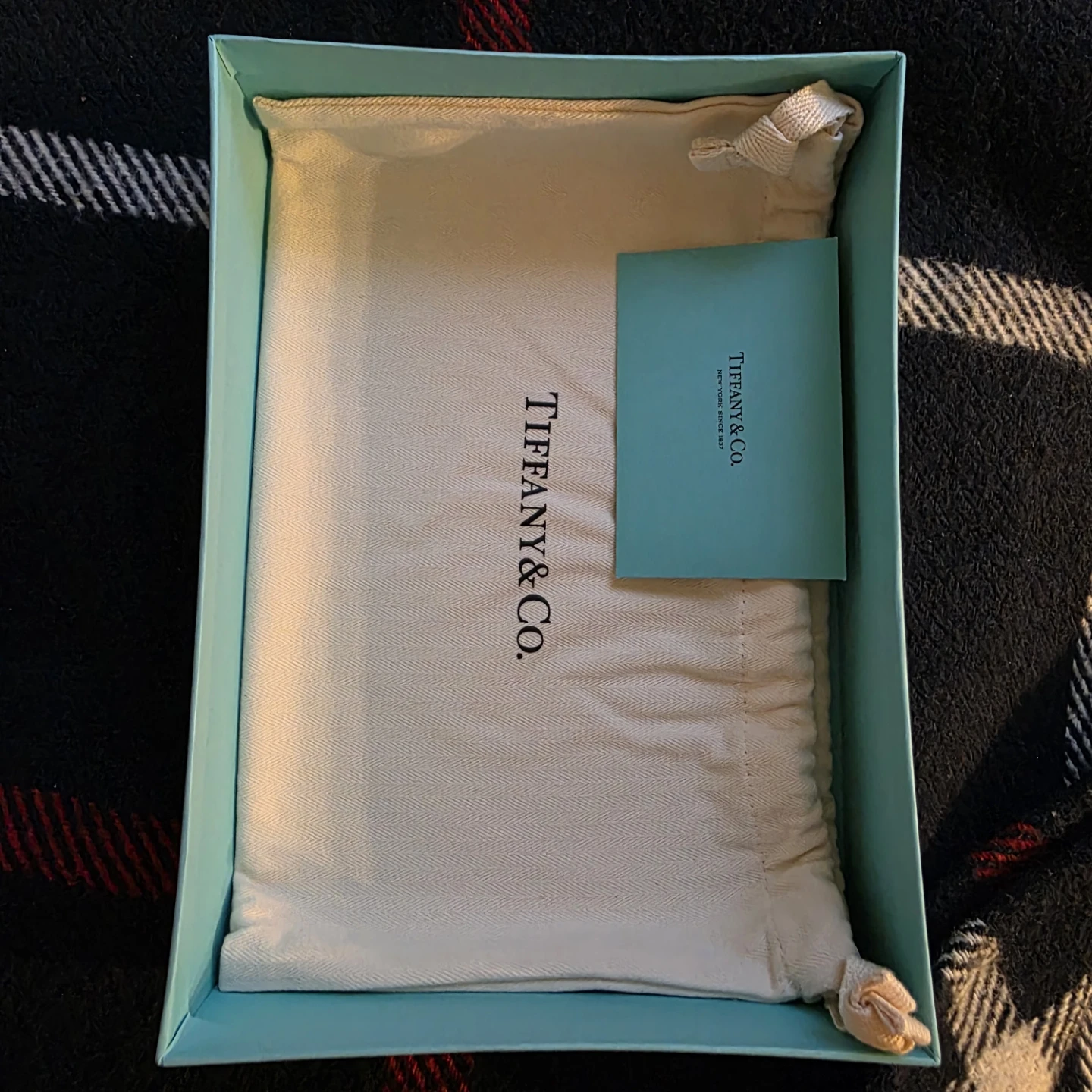 Tiffany & Co. Pink Leather Zip Around Wallet - photo 2