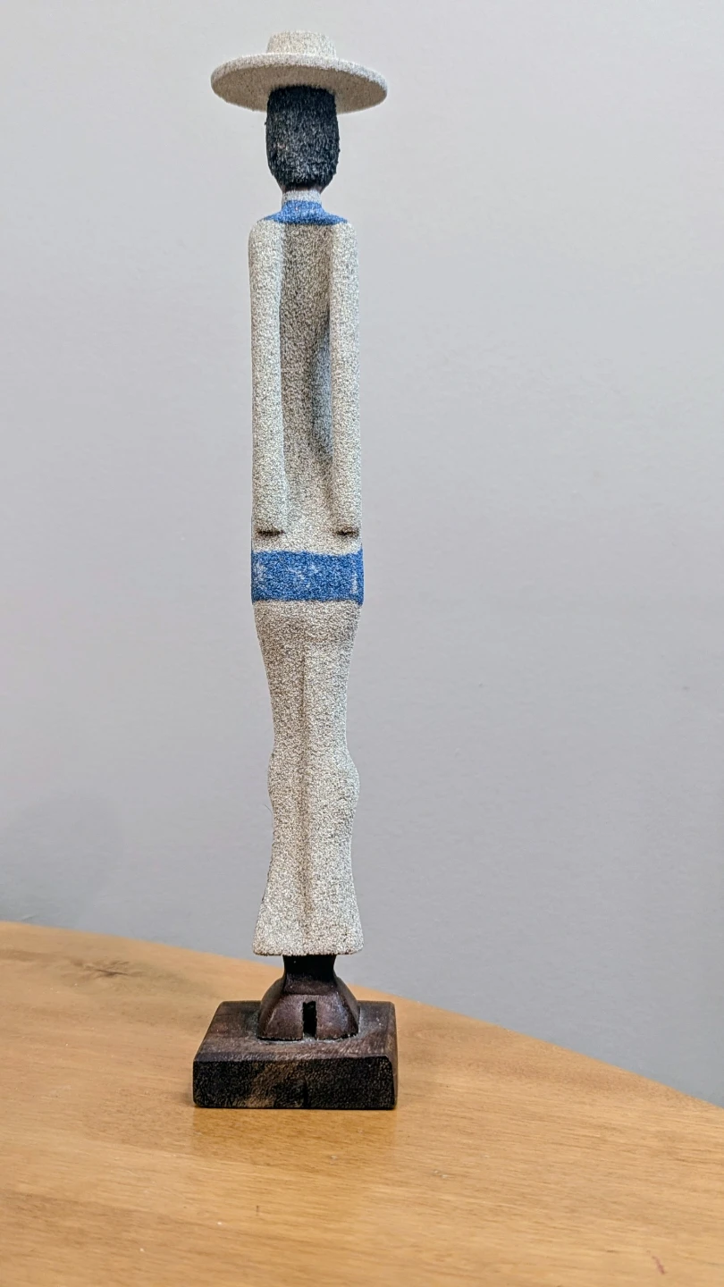 Hand-carved wooden sculpture - photo 4