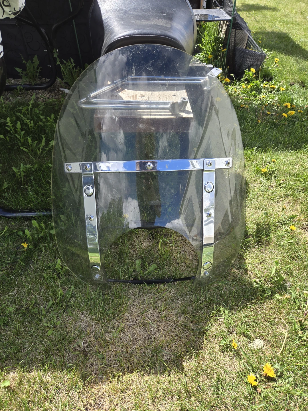 Motorcycle Saddlebags, Seat & Windshield - photo 2