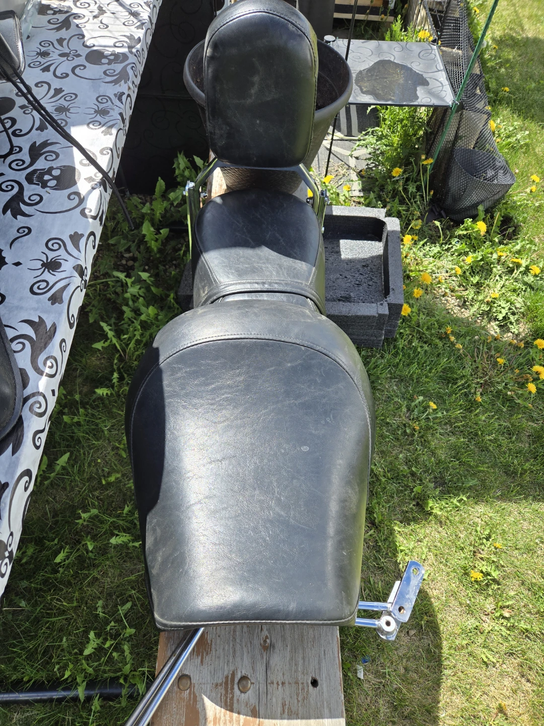 Motorcycle Saddlebags, Seat & Windshield - photo 3