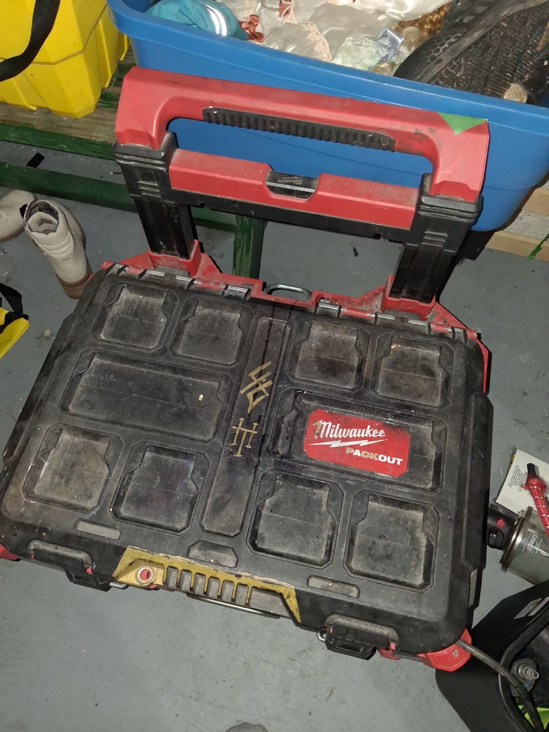 Milwaukee PACKOUT Tool Storage Box - photo 2