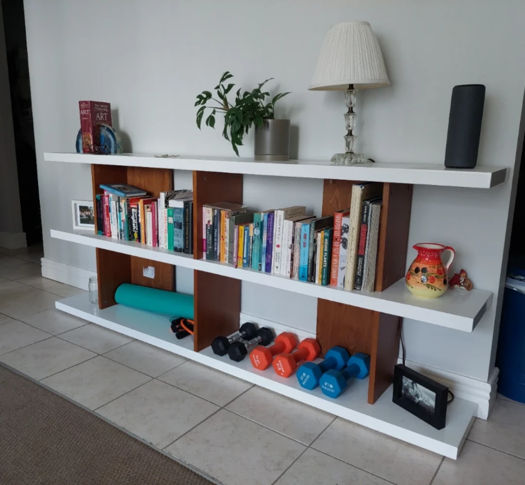 Bookshelf - photo 3