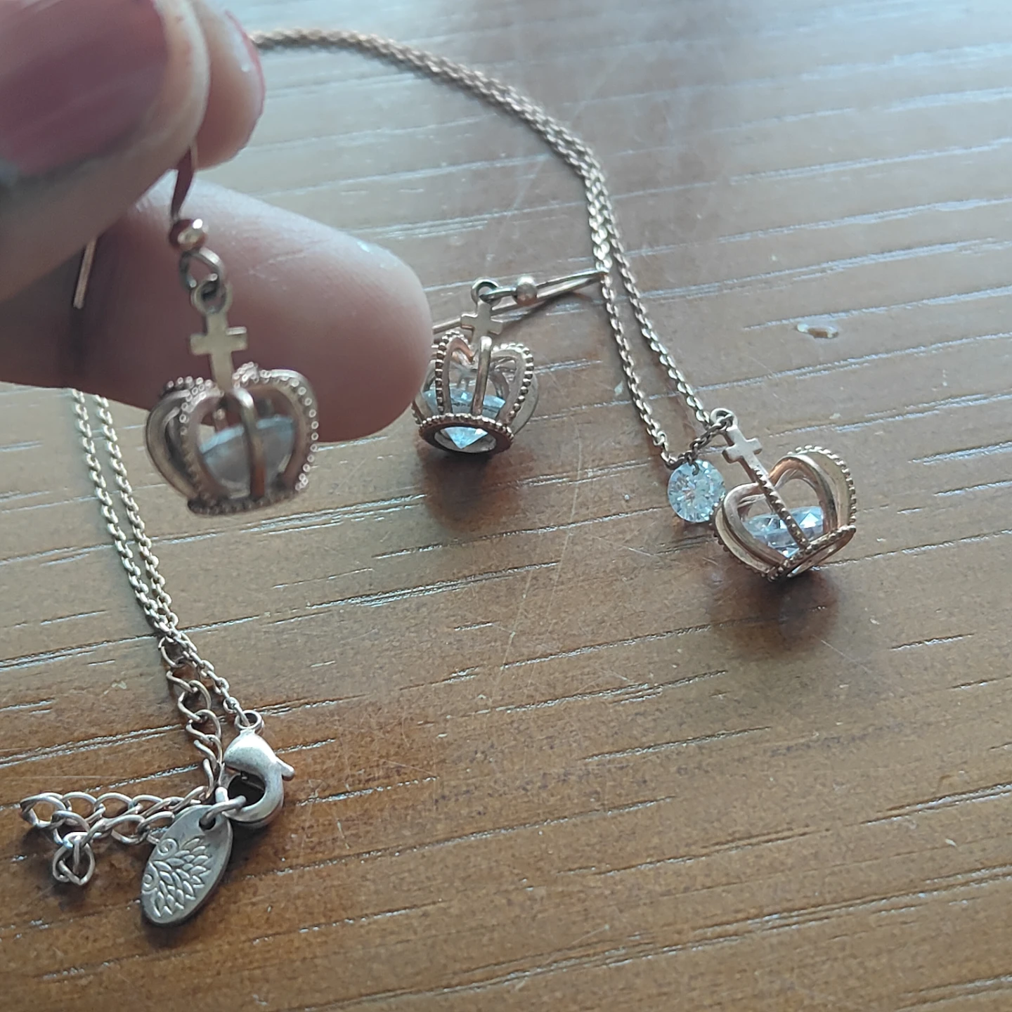 Crown earrings and pendant - photo 2