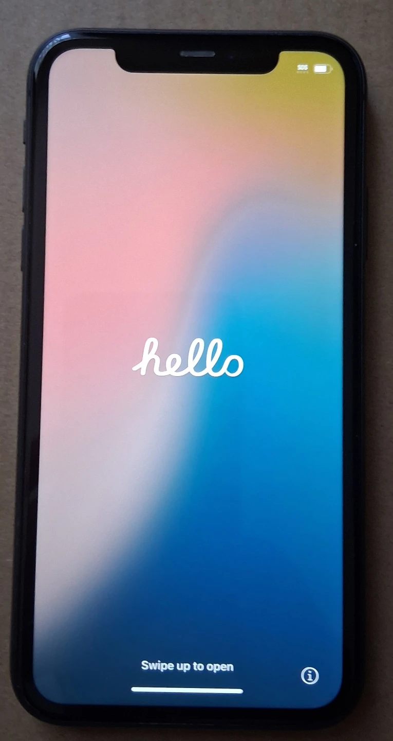 iPhone 14 - photo 2