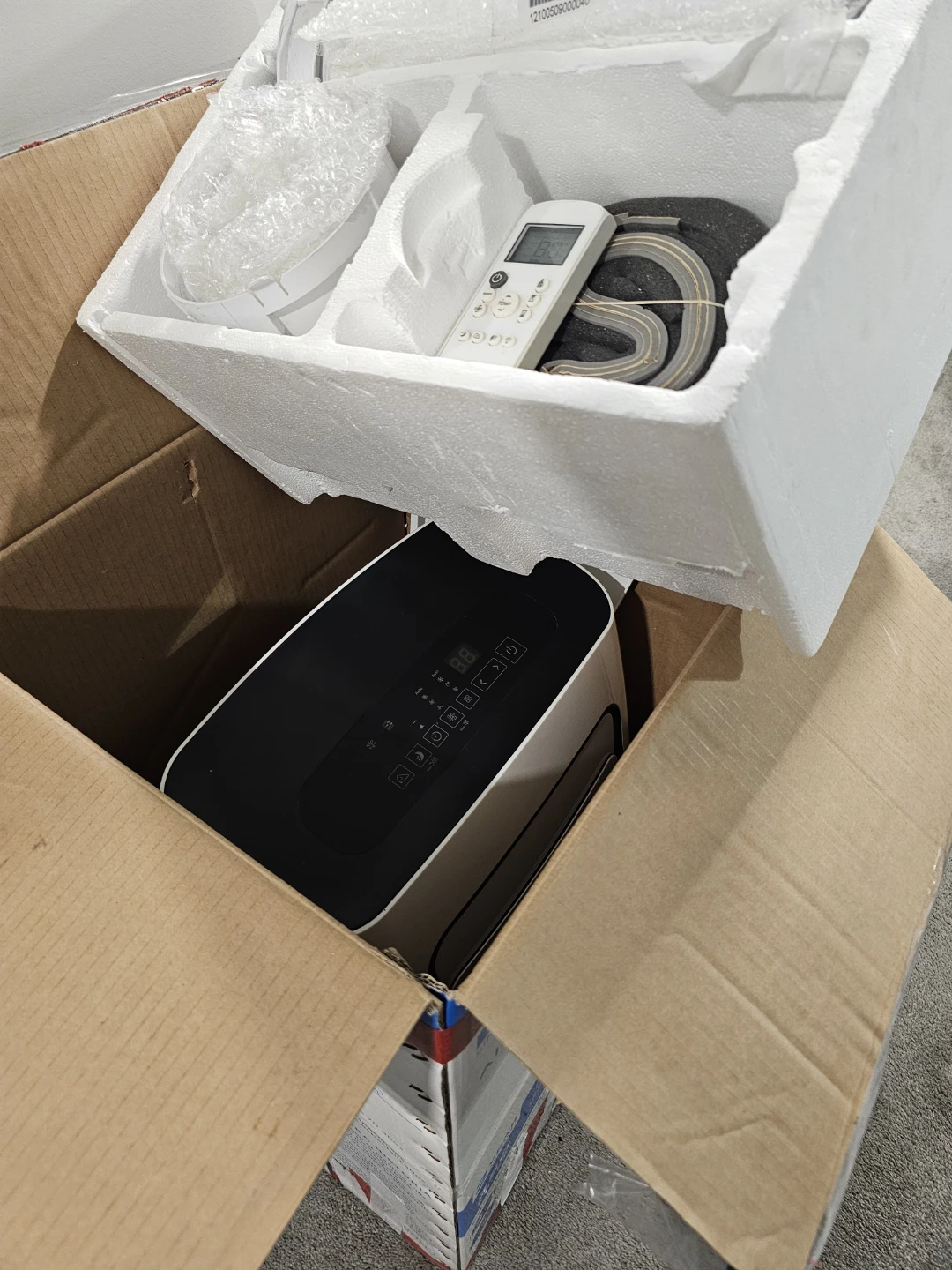 Danby Portable Air Conditioner - photo 2