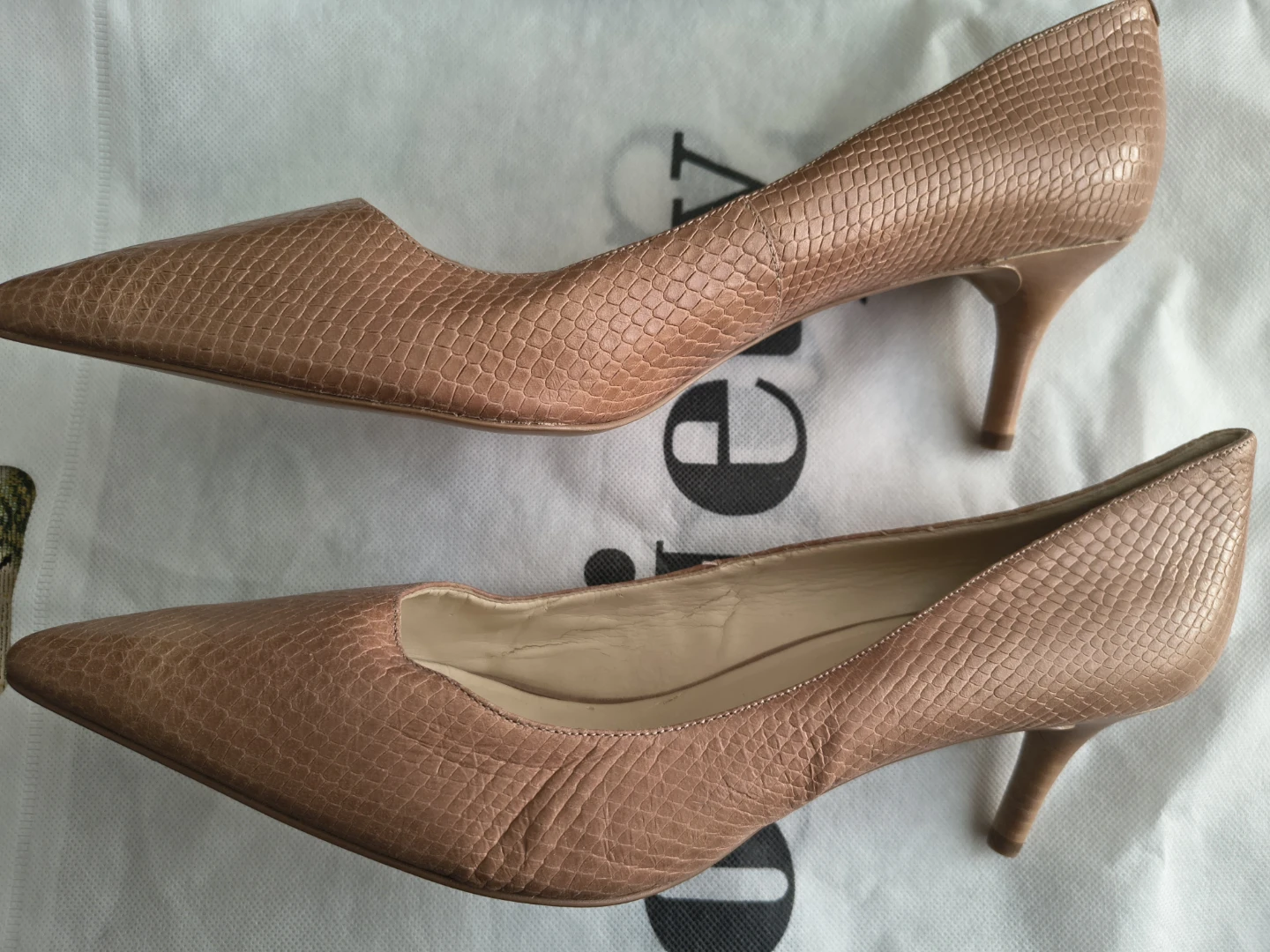 Nine West Women's Tan Snake Print Heels - Size 13. - photo 2