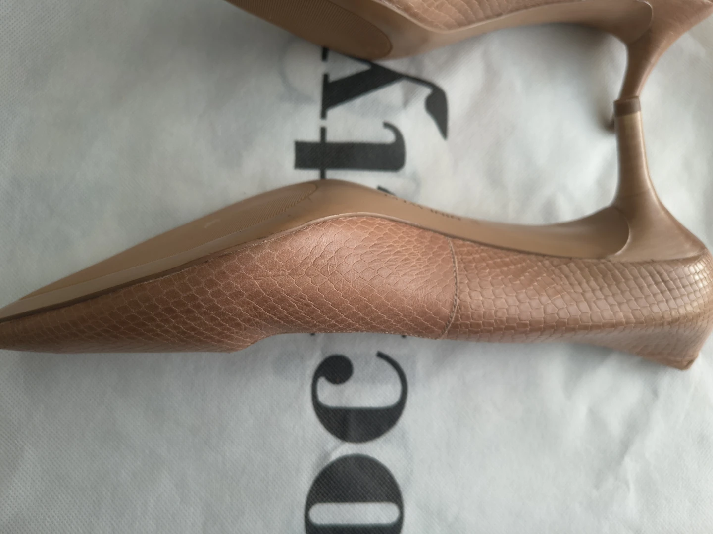 Nine West Women's Tan Snake Print Heels - Size 13. - photo 5