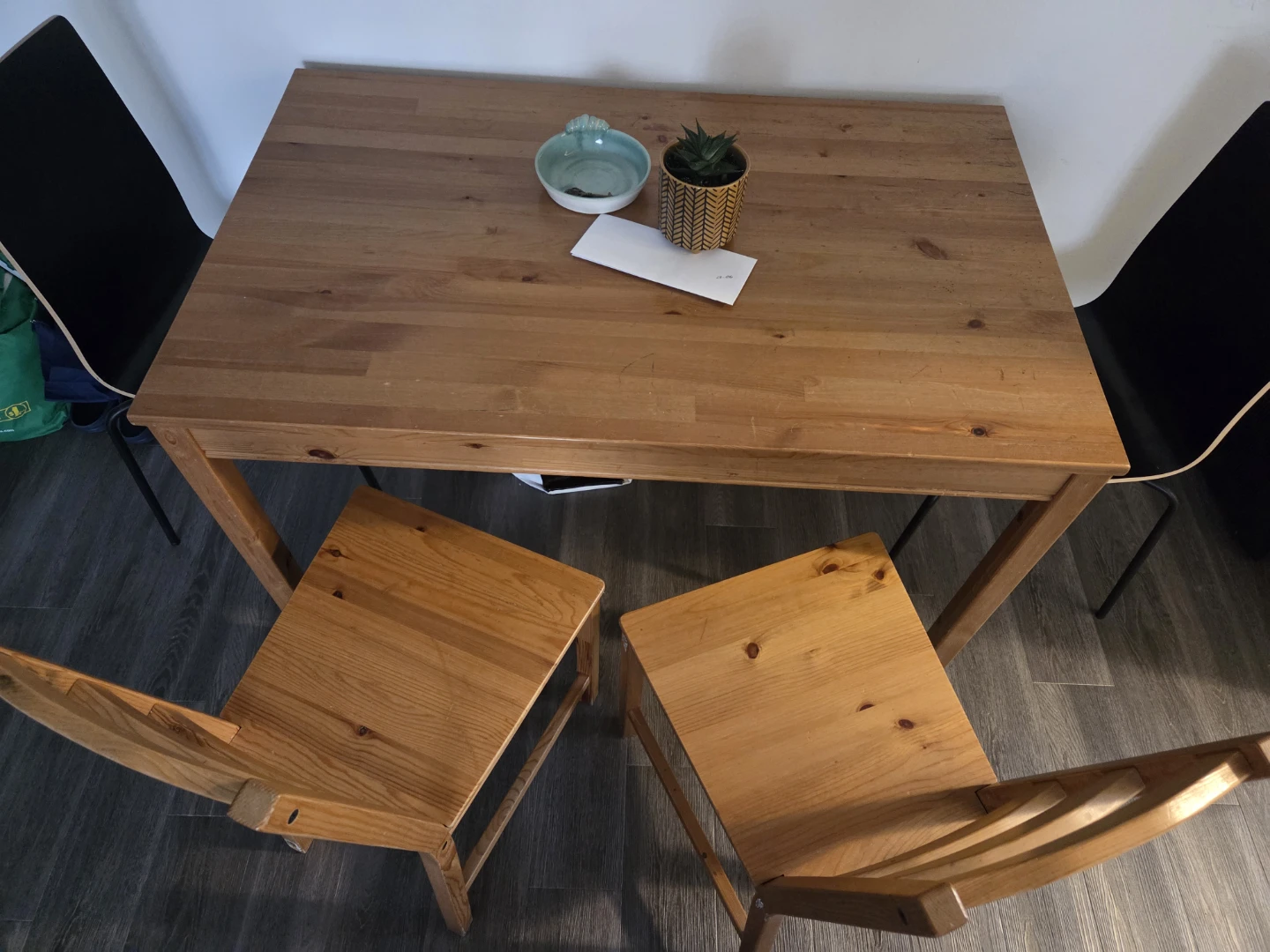 Wooden Dining Table and 4 mixed chairs - photo 3