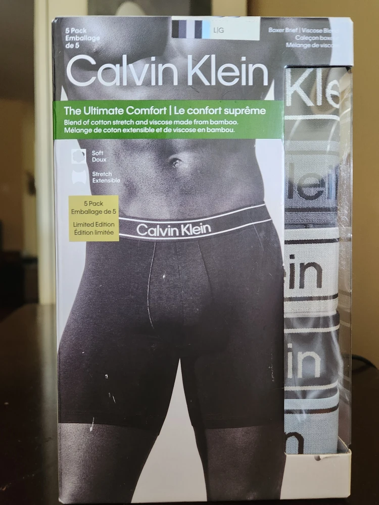 Calvin Klein 5-Pack Boxer Briefs – Size Large