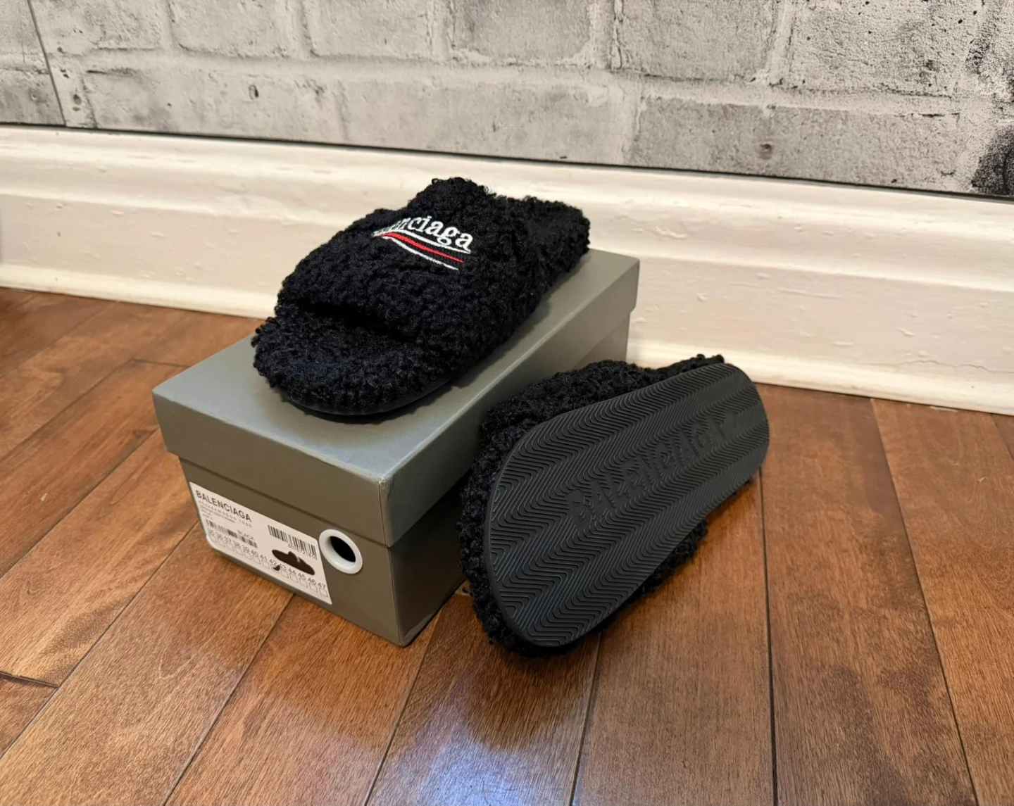 Balenciaga Black Fleece Slides - photo 3