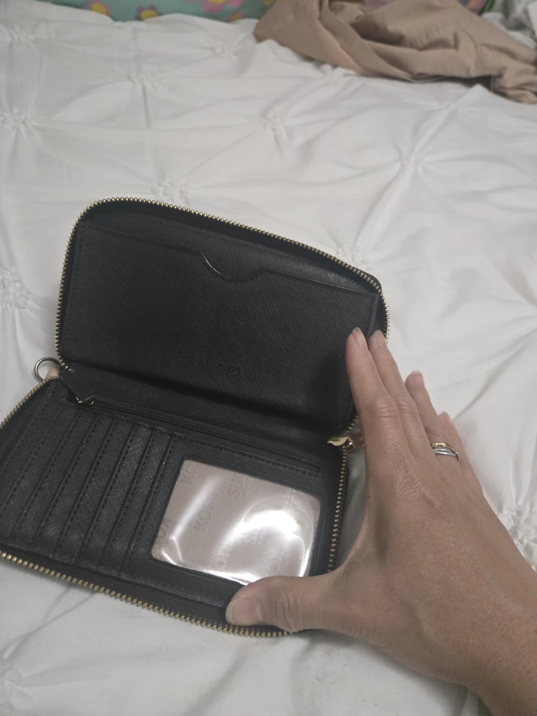Michael Kors Zip Around Wallet - photo 2