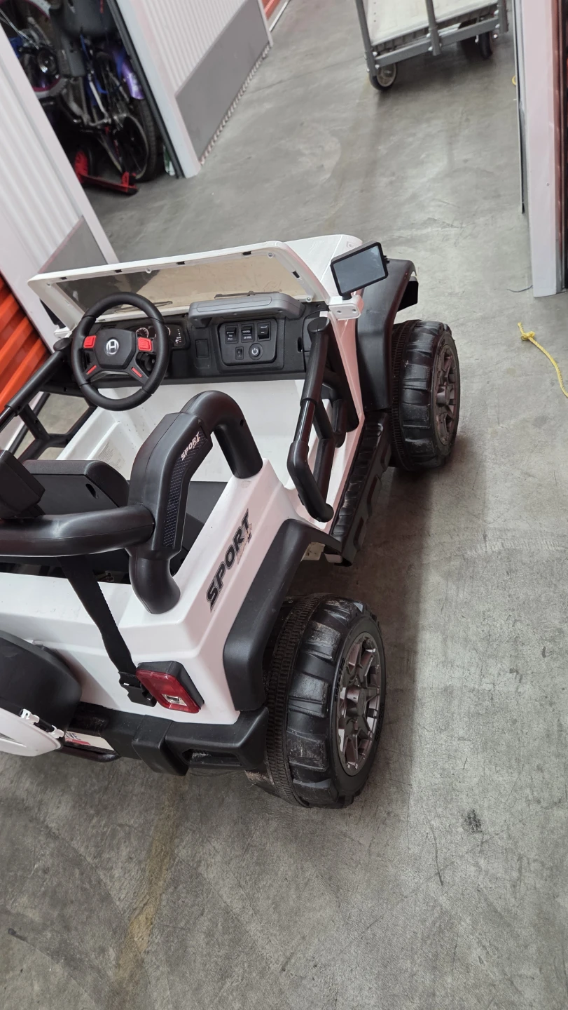 White Kids Ride-On "SPORT" Electric Car