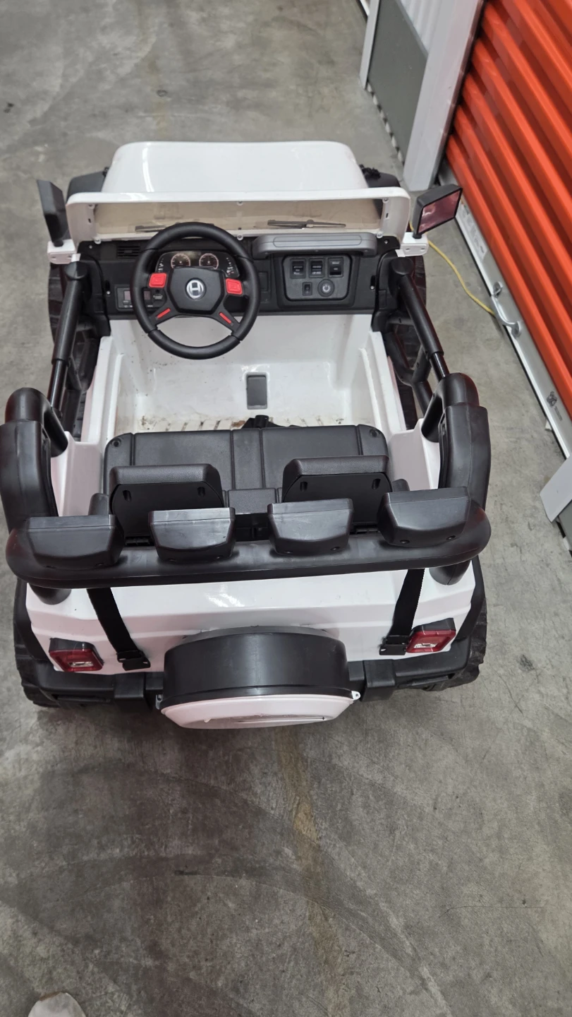 White Kids Ride-On "SPORT" Electric Car - photo 2