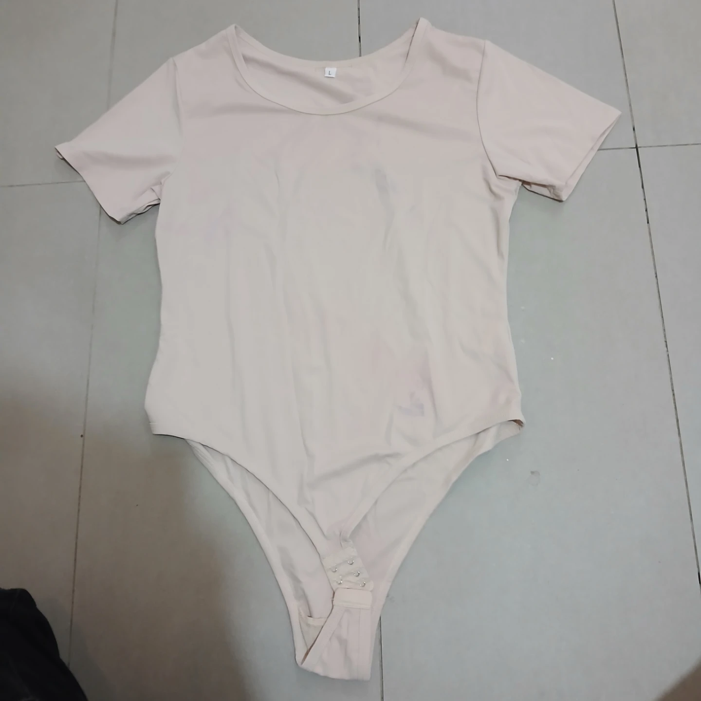 ⚽ Beige Short-Sleeve Bodysuit