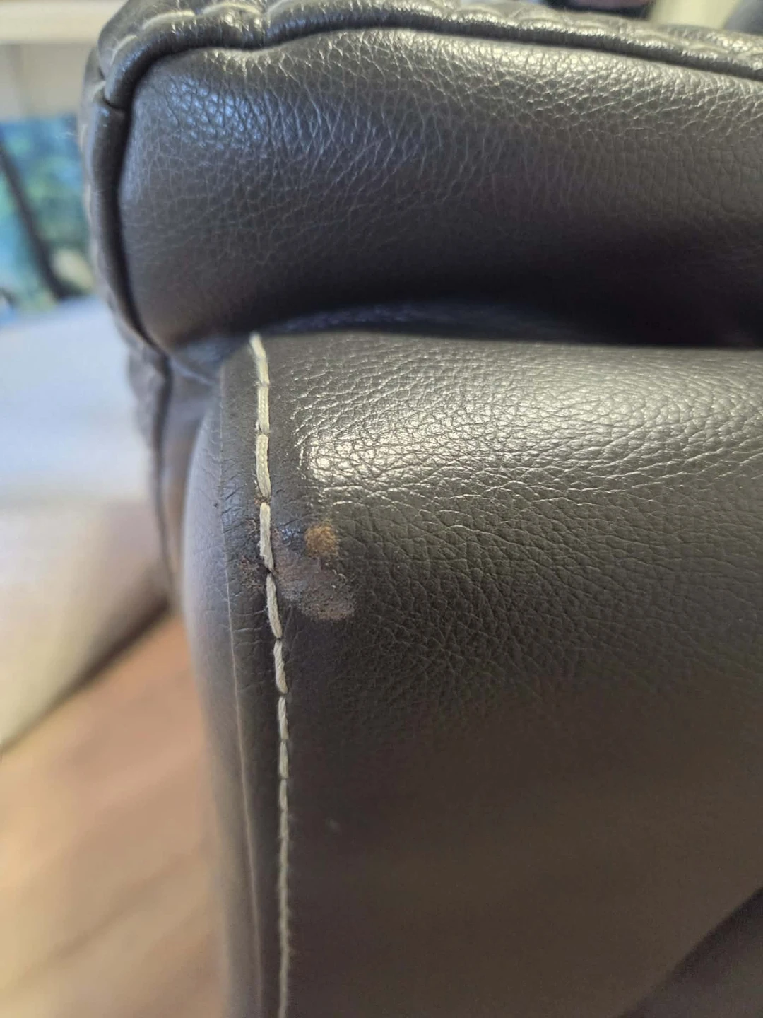 2 Cindy Crawford Home Grey Leather couches 3 seater . - photo 5