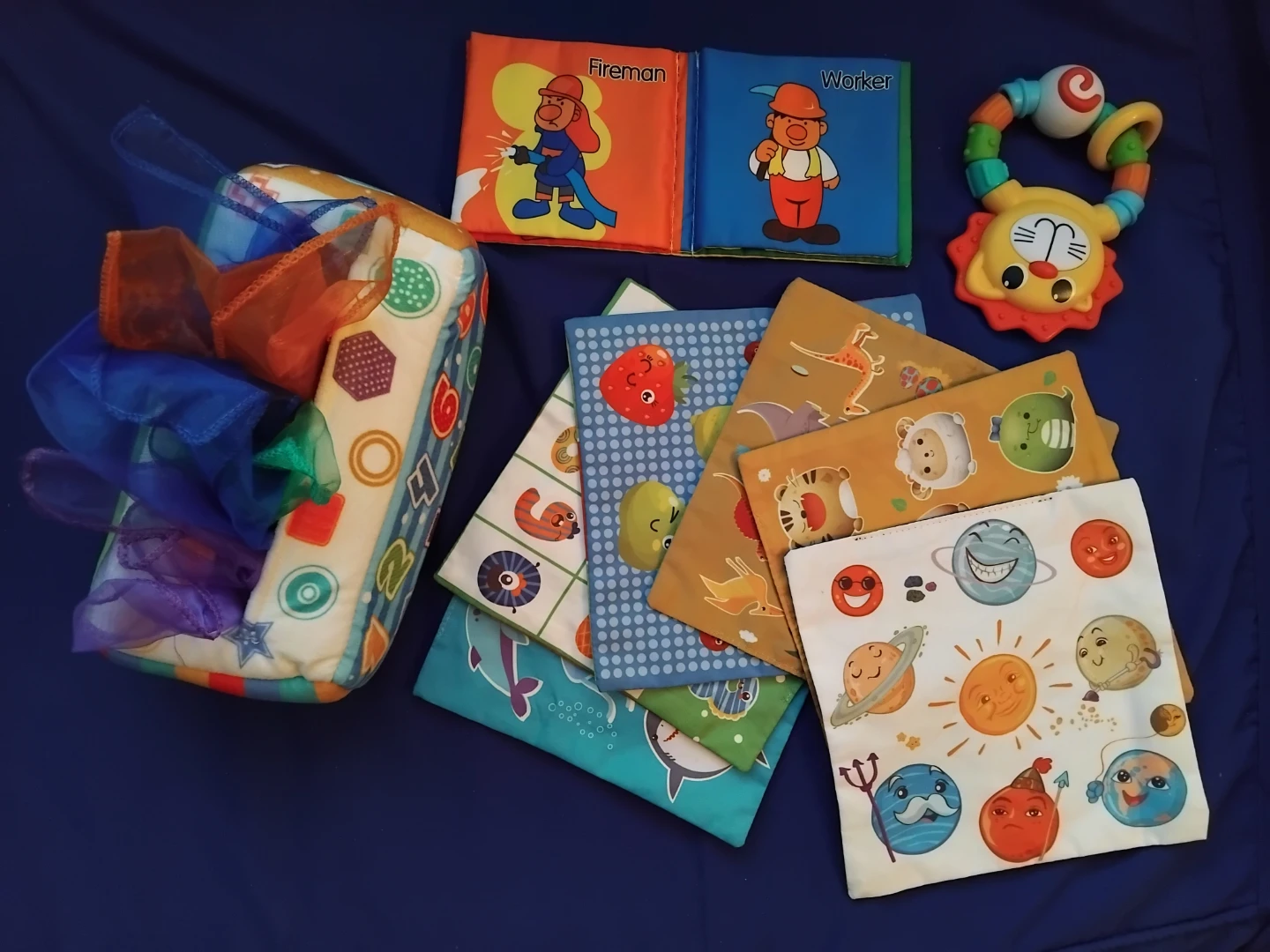 Baby sensory toys lot
