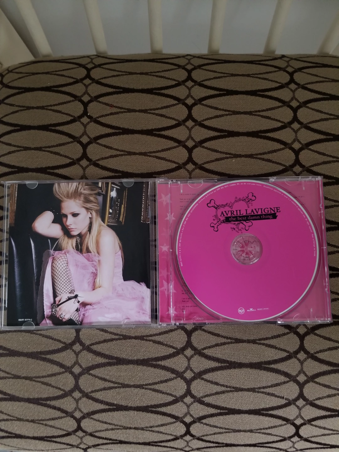 Avril Lavigne The Best Damn Thing CD - photo 2