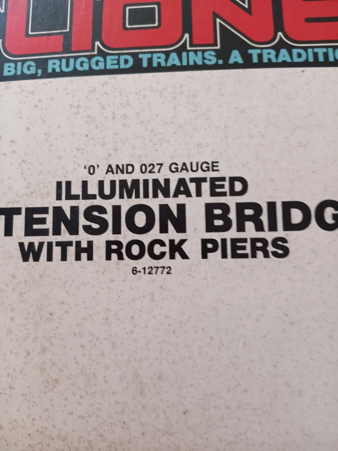 Lionel Illuminated Extension Bridge with Rock Piers