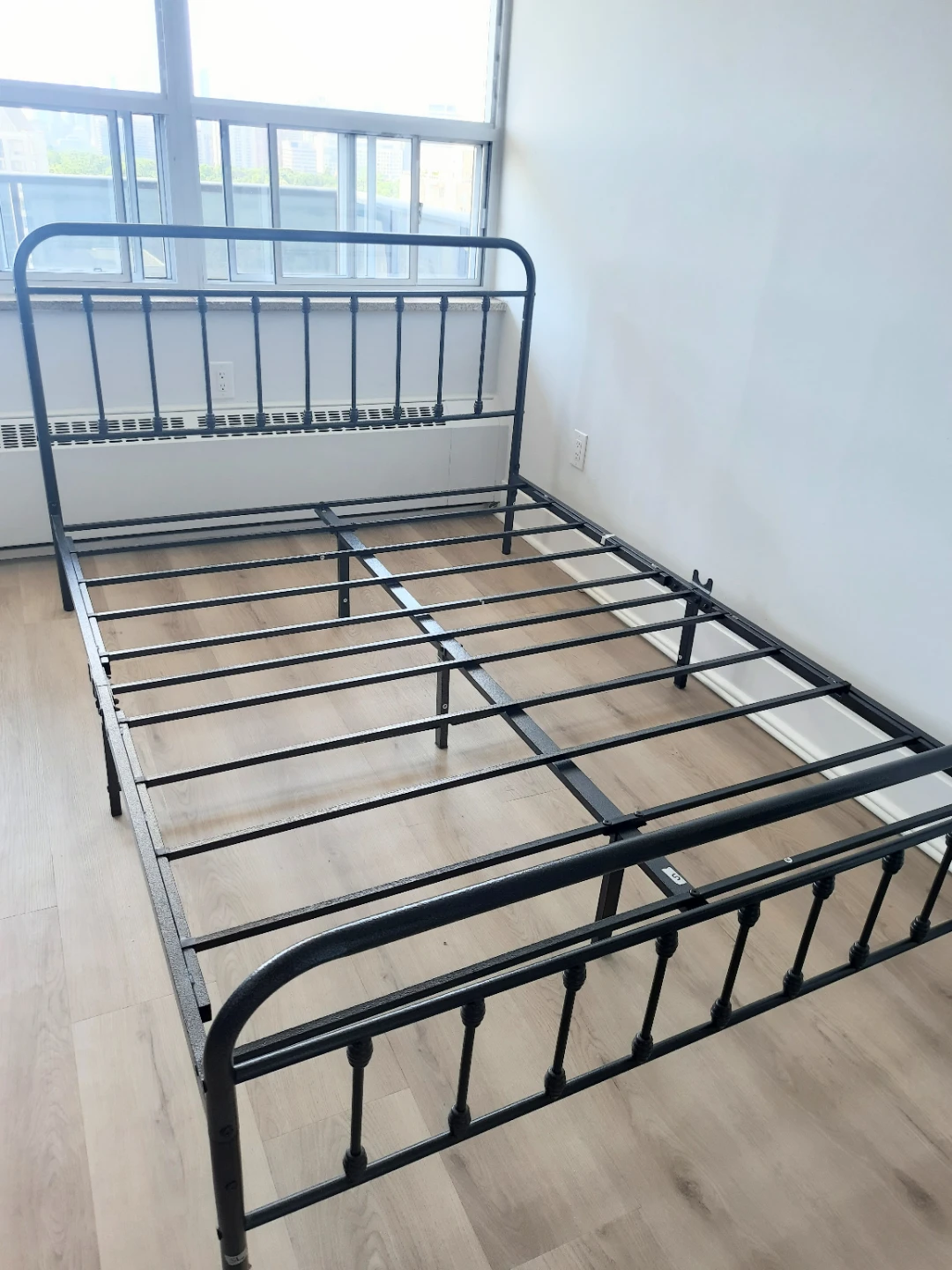 Black Metal Bed Frame - Queen Size