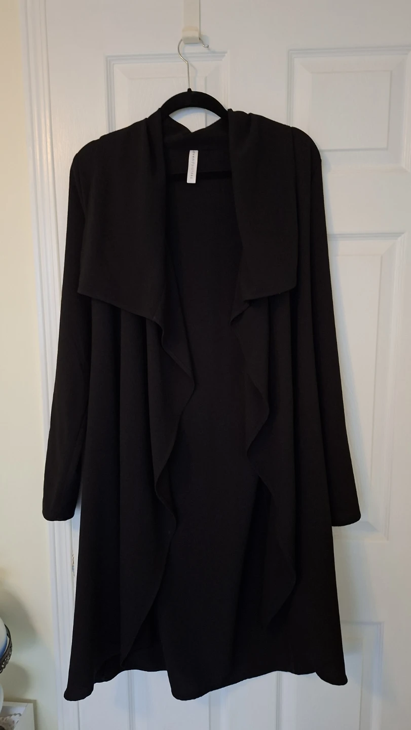 SEVEN SISTERS Black Waterfall Cardigan