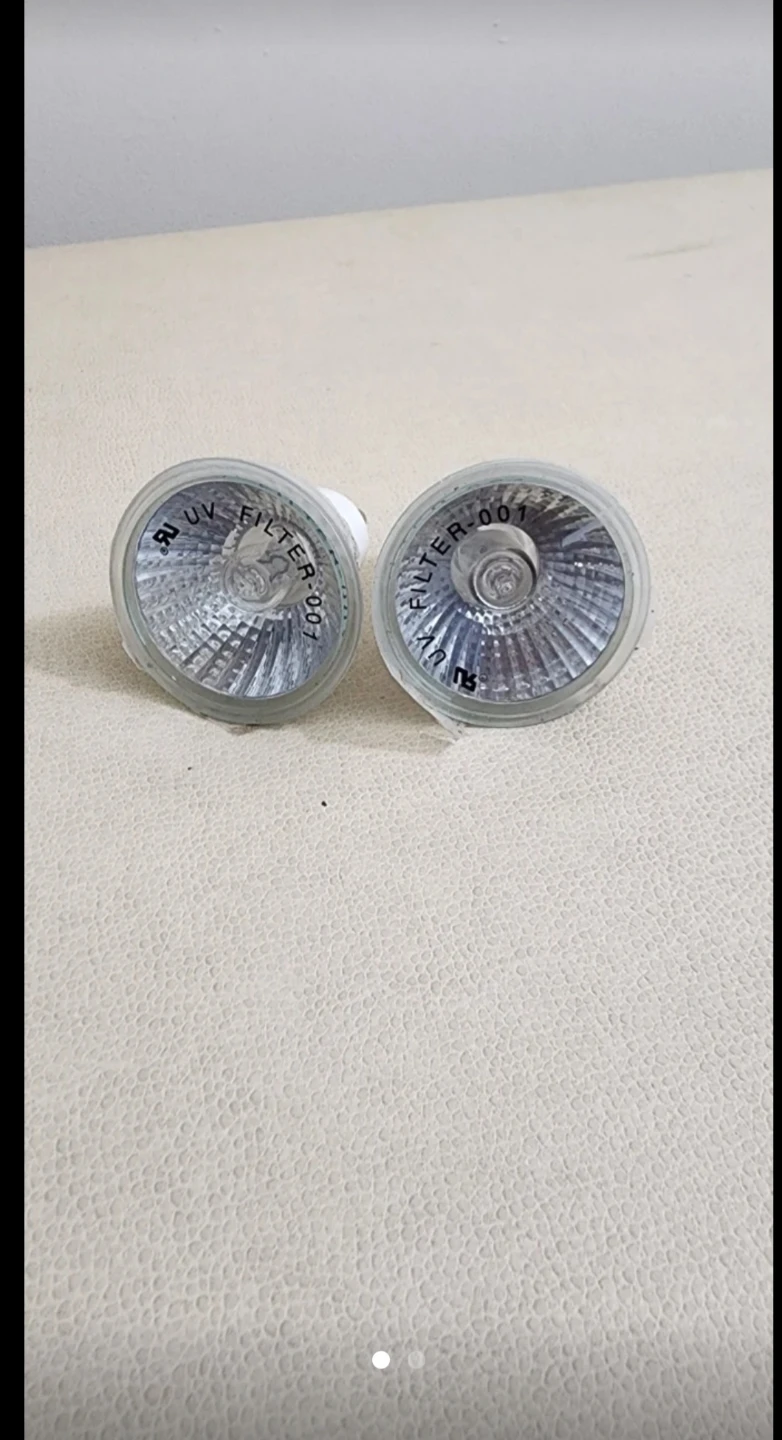 2x UV Filter 001 Light Bulbs