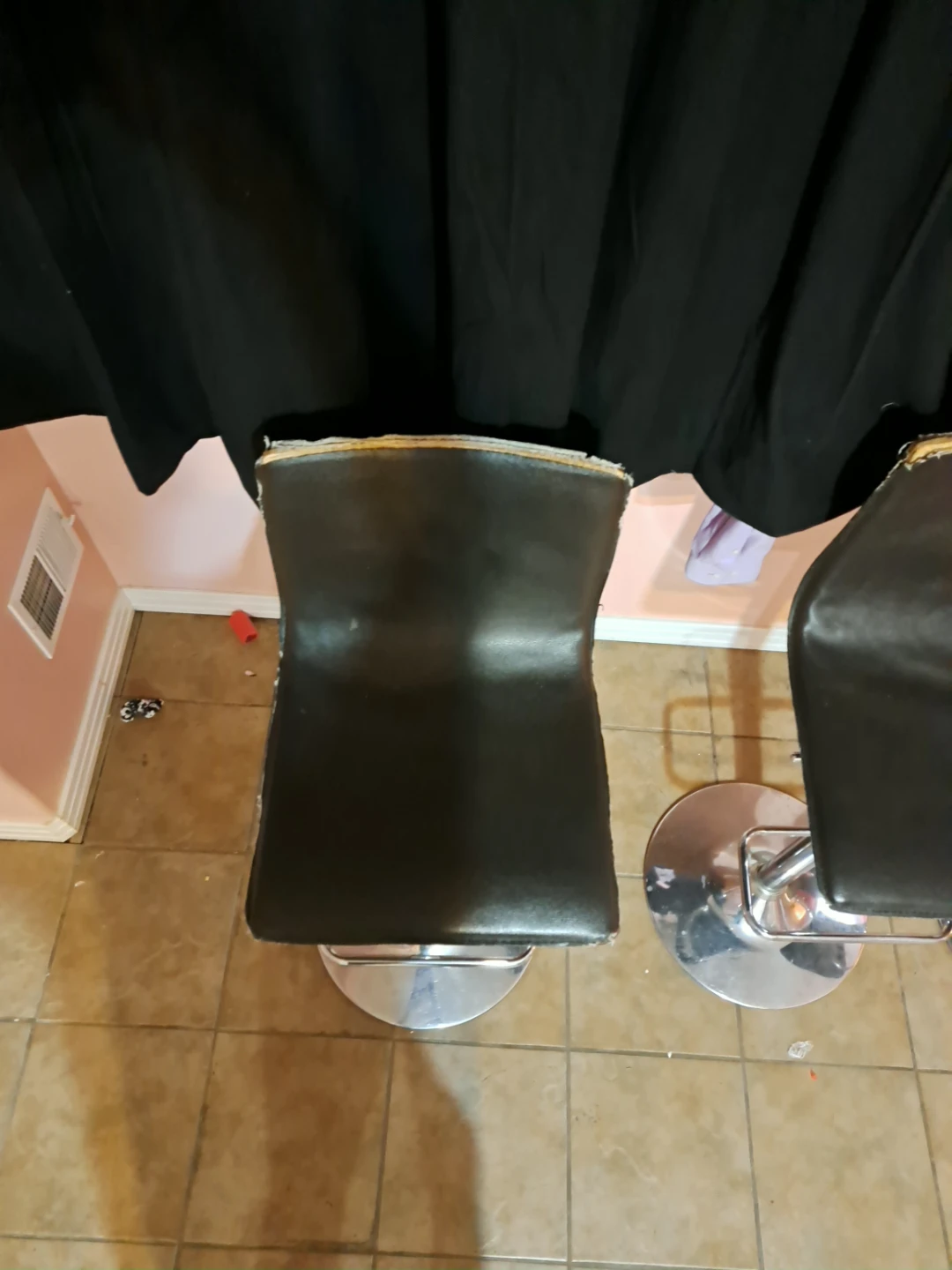 Set of 3 Black Adjustable Bar Stools - photo 3
