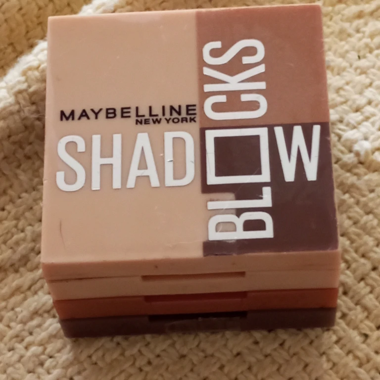 Maybelline Shadow Blocks Eyeshadow Palette
