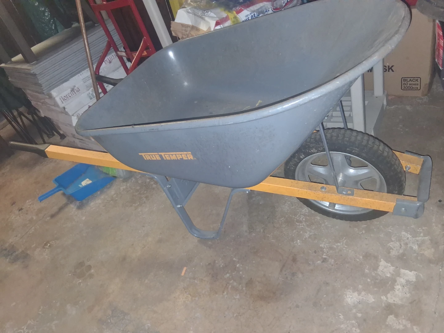 True Temper Wheelbarrow