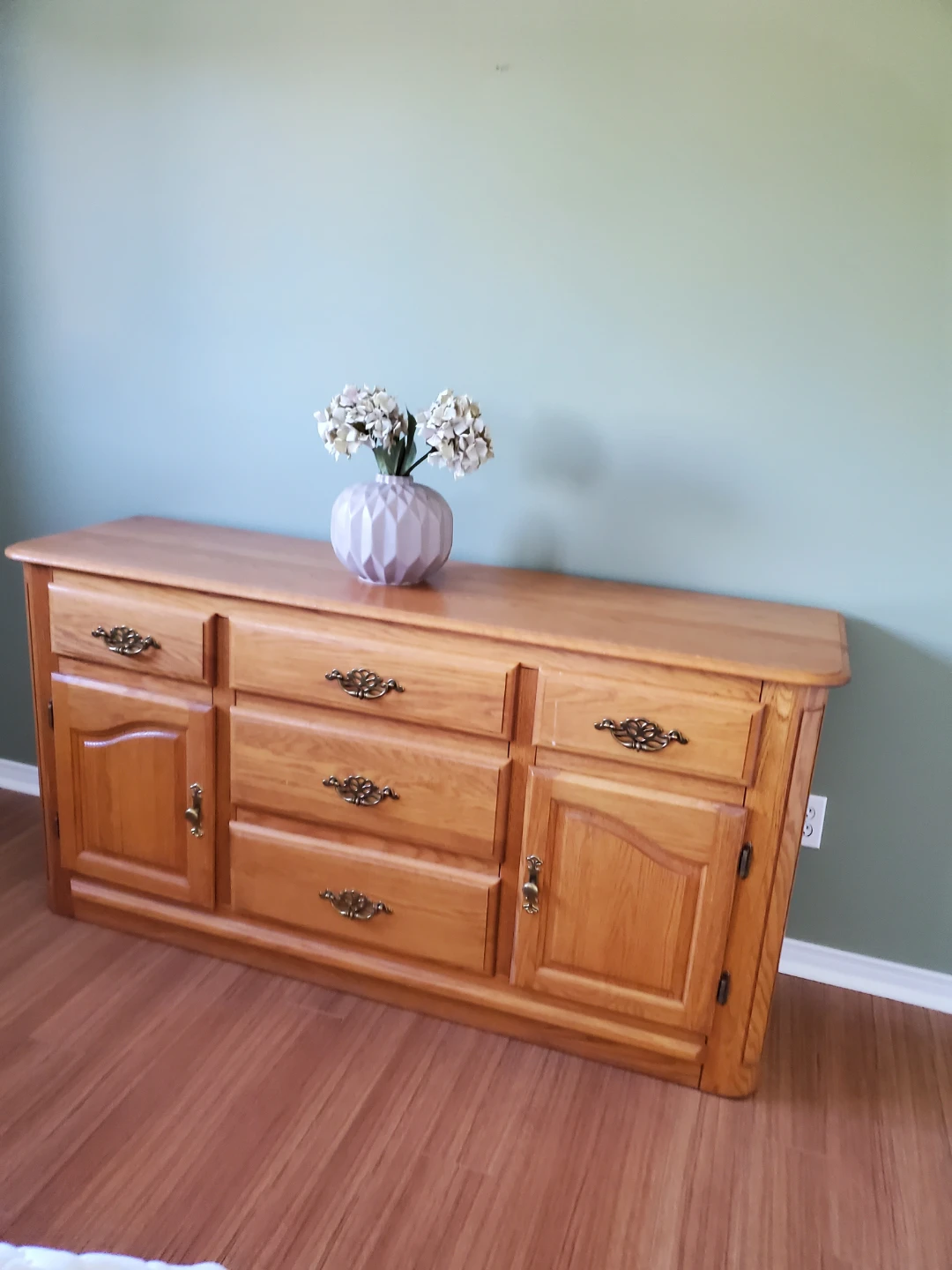 3 piece solid oak bedroom matching set QUEEN - photo 3
