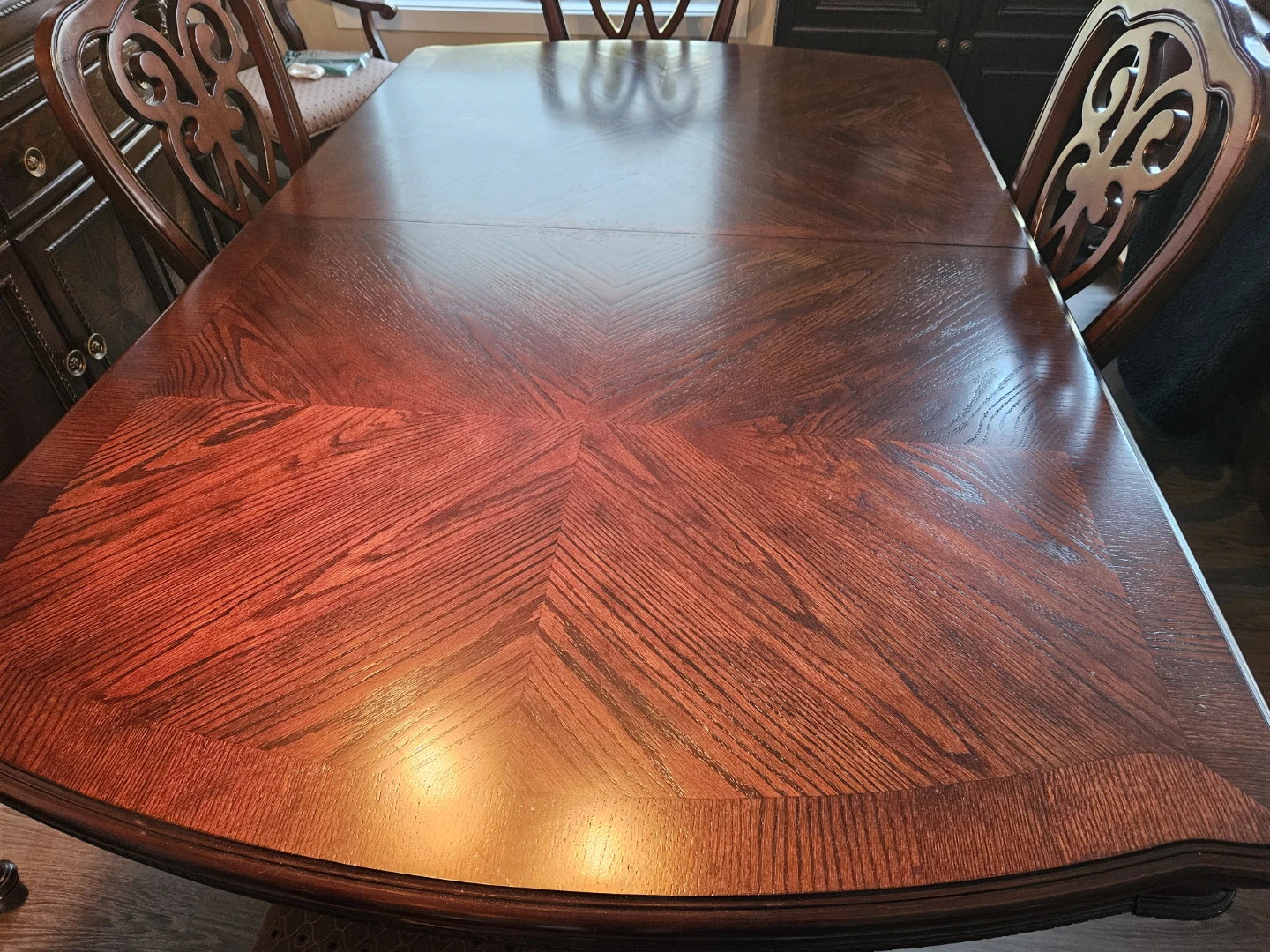 Dinning room table and buffet - photo 3