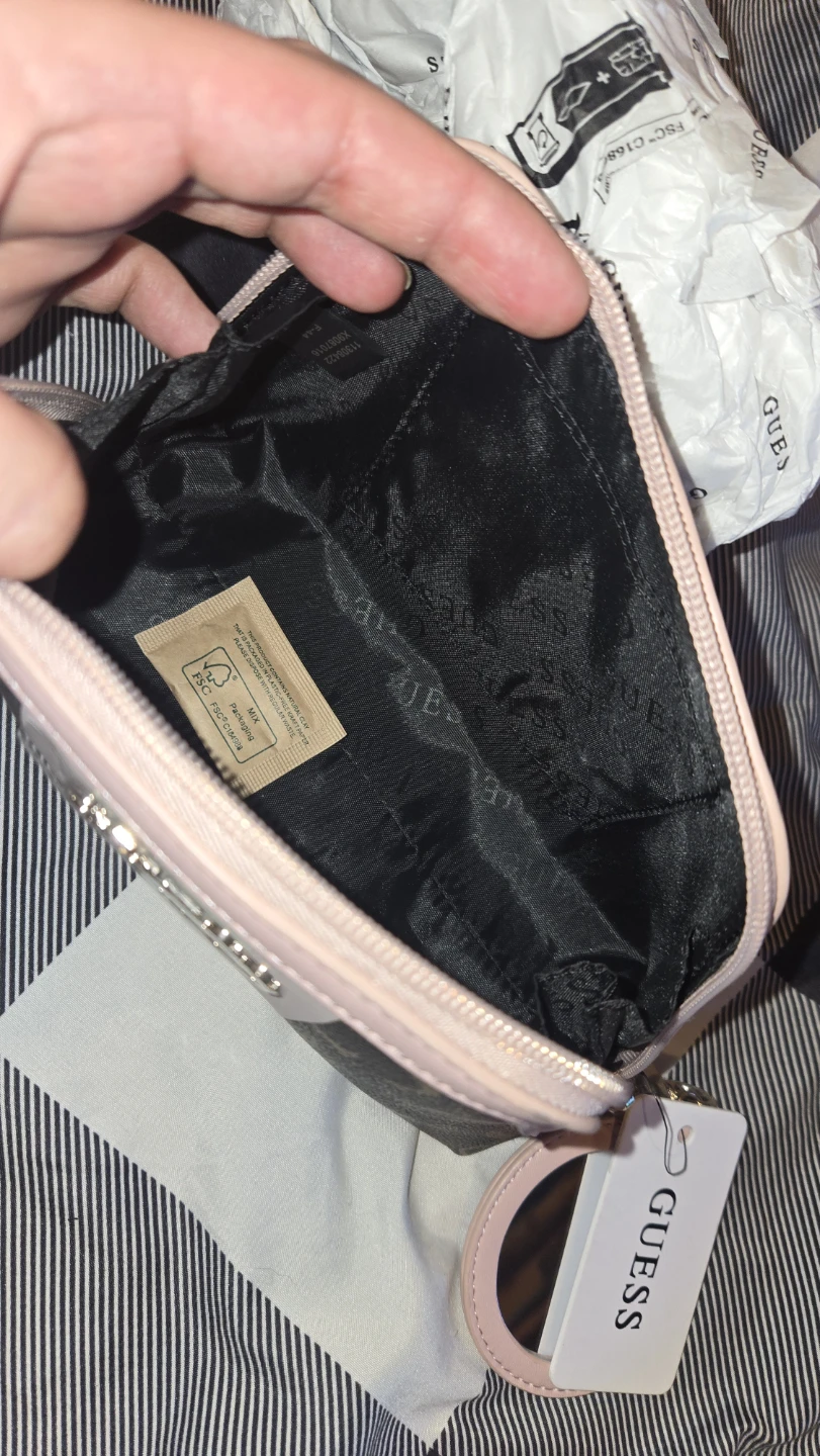 Guess Cosmetic Bag with Mirror Charm - photo 4