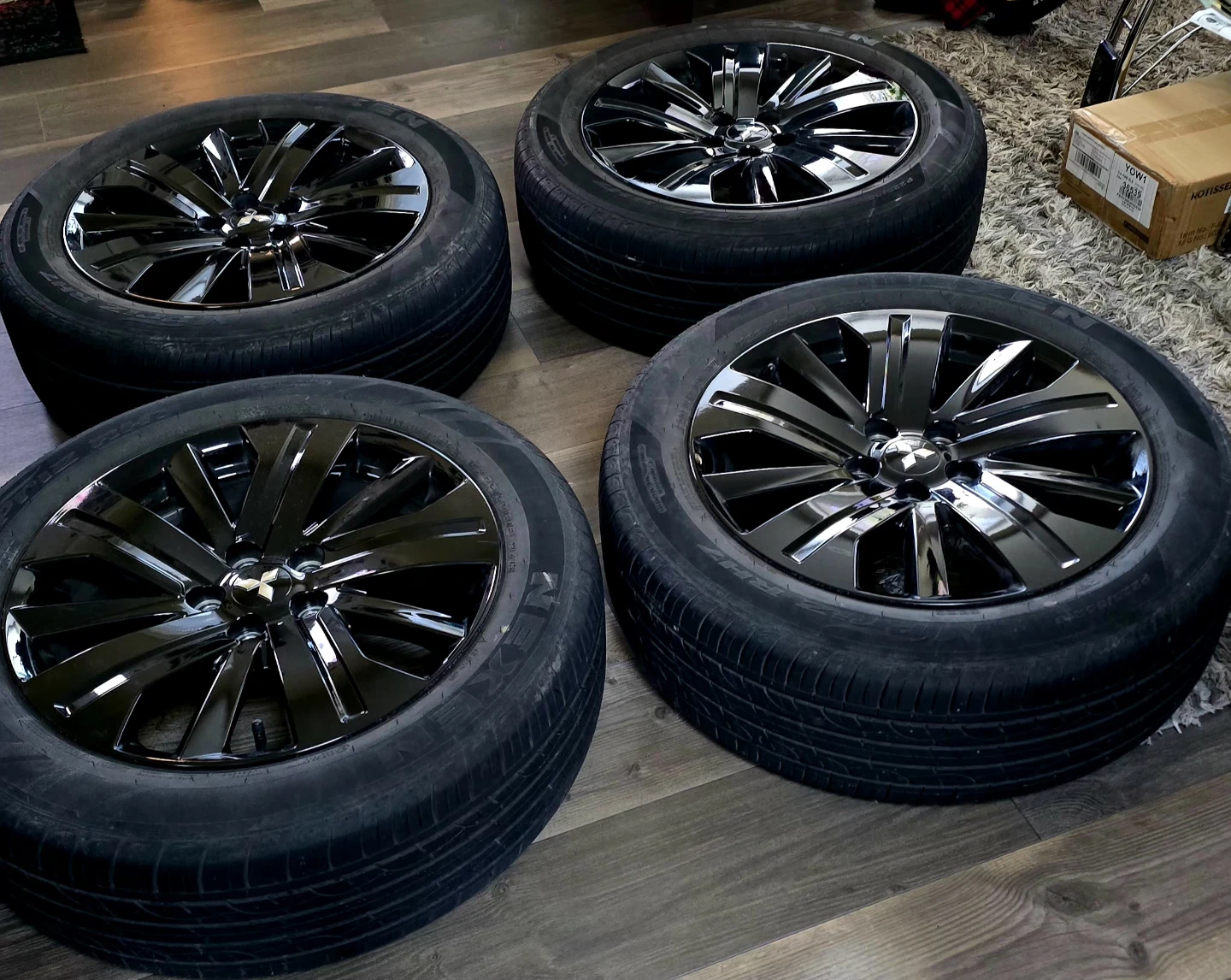 P225/55R18 Tires (Set of 4) on Shiny/Sporty Black Alloys